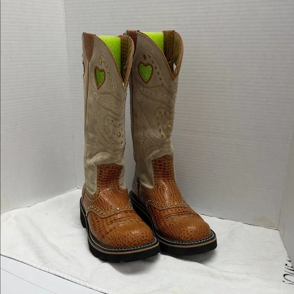 ARIAT Brown Leather Cowgirl Boots with Beige Shaft and Heart Accent - Picture 1 of 6